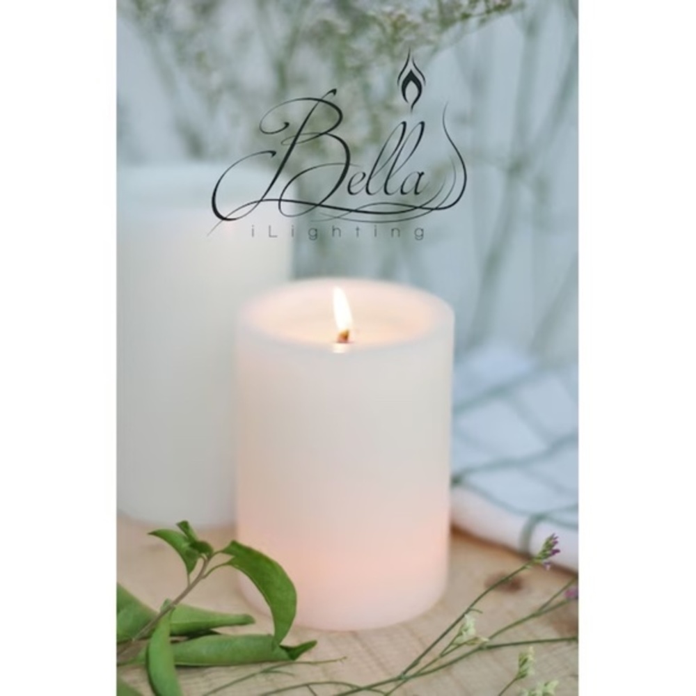 Wax Pillar Candle Battery Powered With Real Flame Wick Bella 1-Wick Hybrid LED